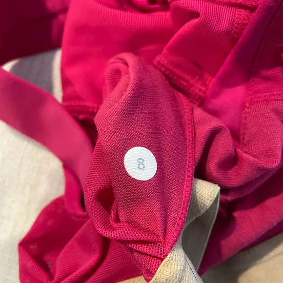 Lululemon hot pink top size 8 - Picture 4 of 4